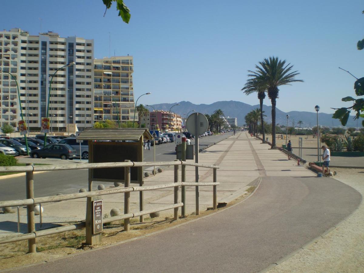 Brisa De Mar Apartment เอมปูเรียบราบา ภายนอก รูปภาพ